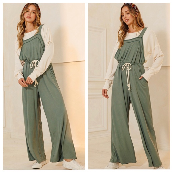Boho Ribbed knit Wide Leg Tie at Waist Jumpsuit with side pockets - Picture 3 of 3